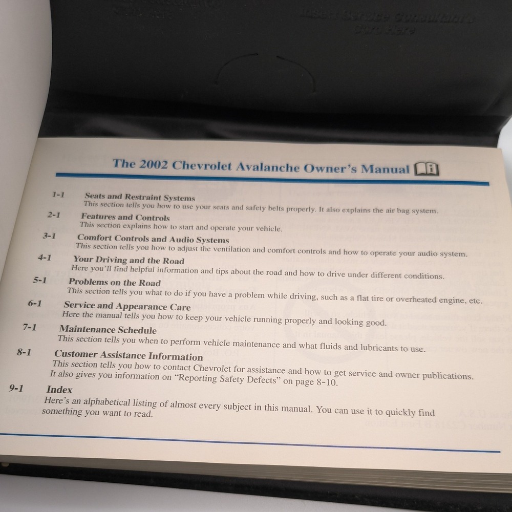 2002 Chevrolet Avalanche Original Owner Owner's User Manual Complete Case - Picture 6 of 10